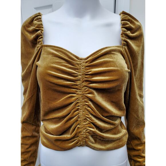 BB Dakota Top Velvet Ruched Crop Party Going Out Dinner Date Holiday Brunch - Picture 2 of 12